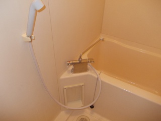 ＩＮＡＸ　浴室水栓　ＢＦ－Ｂ６４６Ｔ－３００－Ａ１２０ 施工後