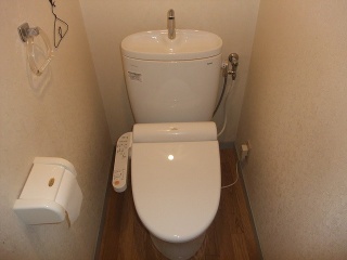 TOTO トイレ　CS325BP・SH321BAS