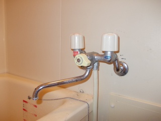 TOTO　浴室水栓　TMJ４０C3S 施工前