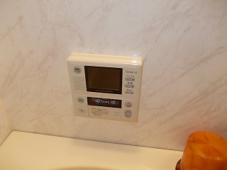 ツインバ－ド　浴室テレビ　VB-J901 施工前