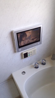 ツインバード:浴室テレビ:VB-BS121S 施工後