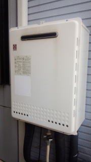 給湯器　ノーリツ　ＧＴ-Ｃ2452ＡＷＸ-2-ＢＬ-ＬＰＧ 施工前