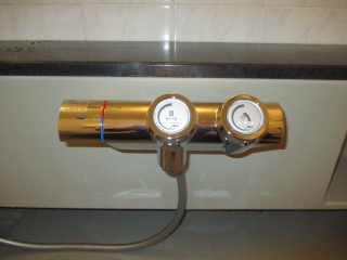 LIXIL　浴室水栓　BF-HW156TSLM-KJ 施工後