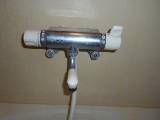 ＬＩＸＩＬ　浴室水栓　BF-WM147TSG-KJ 施工前