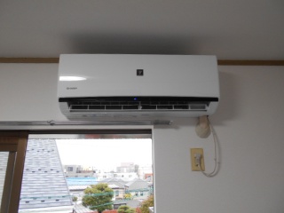 シャープ　ルームエアコン　AIRCON-2017-06-AR-KJ 施工後