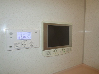 ツインバード　浴室テレビ　VB-BS125W-KJ 施工前