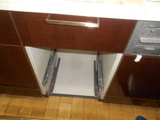 リンナイ　食器洗い乾燥機　RSW-SD401GPE-KJ-N 施工前