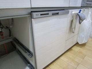 リンナイ　食器洗い乾燥機　RKW-404LPM-KJ 施工前