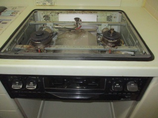 パロマ　ビルトインコンロ　PD-509WS-60CV-13A-KJ 施工前