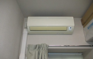 東芝　ルームエアコン　AIRCON-2016-06-KJ 施工前