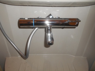 ＬＩＸＩＬ　浴室水栓　BF-KA147TSLM-KJ