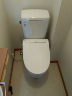 ＬＩＸＩＬ　トイレ　TSET-AZ8-WHI-0 施工後
