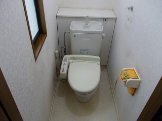 TOTO　トイレ　TSET-QR7-WHI-0 施工前