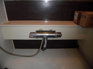 TOTO　浴室水栓　TBV03401J-KJ 施工前