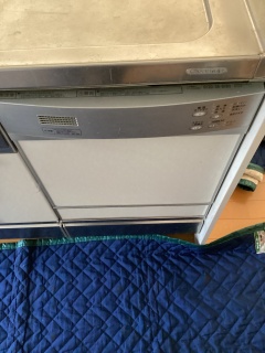 クリナップ　食器洗い乾燥機　ZWPP45R21LDS-E 施工前