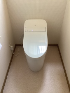 TOTO　トイレ　TSET-GG3-WHI-0 施工後