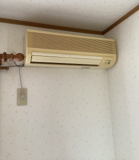 シャープ　ルームエアコン　AIRCON-2017-06-AR-KJ 施工前