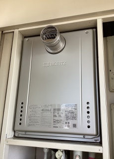 ノーリツ　ガス給湯器　GT-C2472SAW-T-BL-13A-20A 施工後