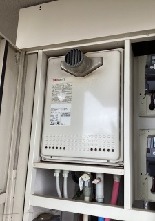 ノーリツ　ガス給湯器　GT-C2472SAW-T-BL-13A-20A 施工前
