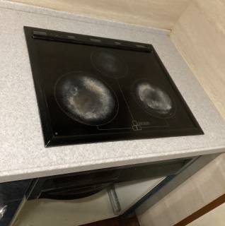 日立　IHクッキングヒーター　HT-N8STF-S-KJ 施工前