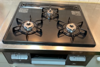 ハーマン　ビルトインコンロ　DG32T1VQ1SV-13A-KJ 施工後