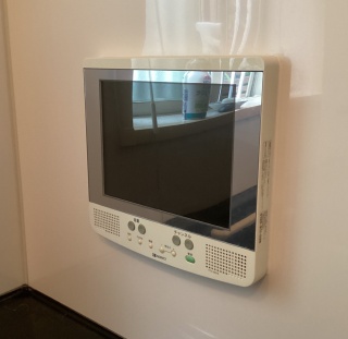 ノーリツ　浴室テレビ　YTVD-1601W-RC 施工前