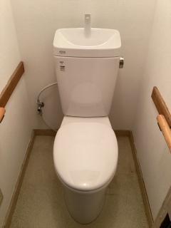 LIXIL　トイレ　TSET-AZ0-WHI-1-R 施工後