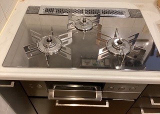 リンナイ　ビルトインコンロ　RHS71W30E13RCASTW-13A-KJ 施工後