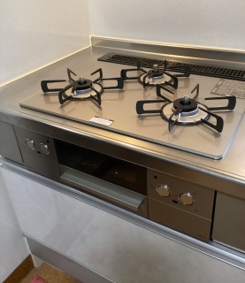 リンナイ　ビルトインコンロ　RHS31W42J3RSTW-13A-KJ 施工後