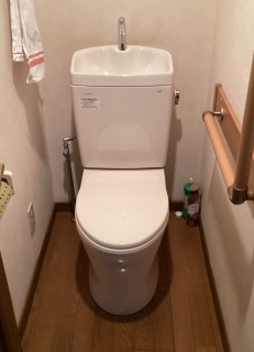 TOTO　トイレ　TSET-A1-IVO-1 施工後