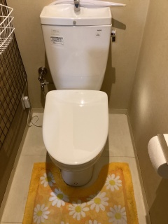 TOTO　温水洗浄便座　TCF4744-NW1 施工後