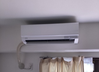 東芝　ルームエアコン　AIRCON-2016-06-KJ 施工後