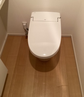 ＬＩＸＩＬ　トイレ　TSET-STS5-WHI 施工後