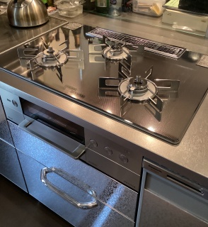 リンナイ　ビルトインコンロ　RHS72W38M13RCSTW-13A-KJ 施工後