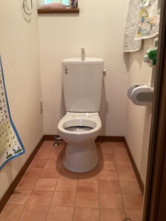 LIXIL　トイレ　TSET-LC0-IVO-1 施工後