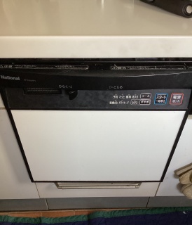 クリナップ　食器洗い乾燥機　ZWPP45R21ADK-E-KJ 施工前