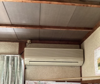 東芝　ルームエアコン　AIRCON-2016-06-KJ 施工前