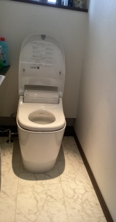 パナソニック　トイレ　TSET-AS1-WHI-M 施工後