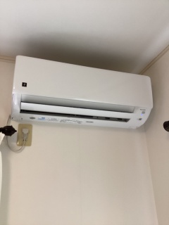 シャープ　ルームエアコン　AIRCON-08-AR-KJ 施工後