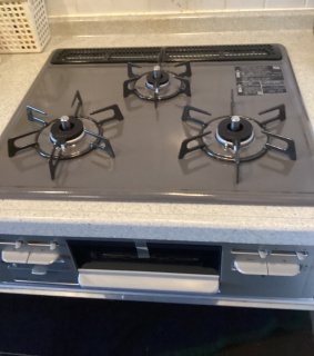リンナイ　ビルトインコンロ　RB31AM5H2SAVW-13A-KJ 施工後