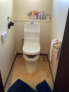 TOTO　トイレ　TSET-ZJR-WHI-1-155 施工後