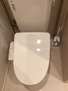 東芝　温水洗浄便座　SCS-T160 施工後