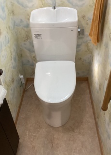 TOTO　トイレ　TSET-QR3AW-WHI-1 施工後