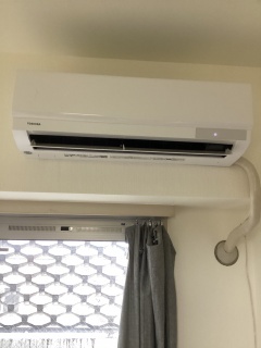 東芝　ルームエアコン　AIRCON-2016-06-KJ 施工後