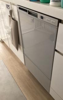 リンナイ　食器洗い乾燥機　RSW-F403C-SV-KJ-N 施工前