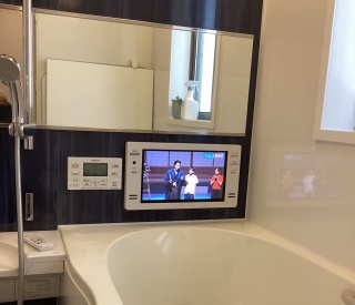 ツインバード 浴室テレビ VB-BB161W-KJ 施工後
