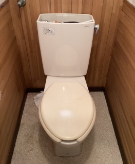 ＴＯＴＯ　トイレ　TSET-B5-IVO-0-R 施工前