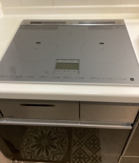 日立　IHクッキングヒーター　HT-N8STF-S-KJ 施工後