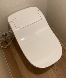 パナソニック　トイレ　TSET-AS1-WHI 施工後