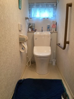 TOTO　トイレ　TSET-QR5-IVO-1 施工後
